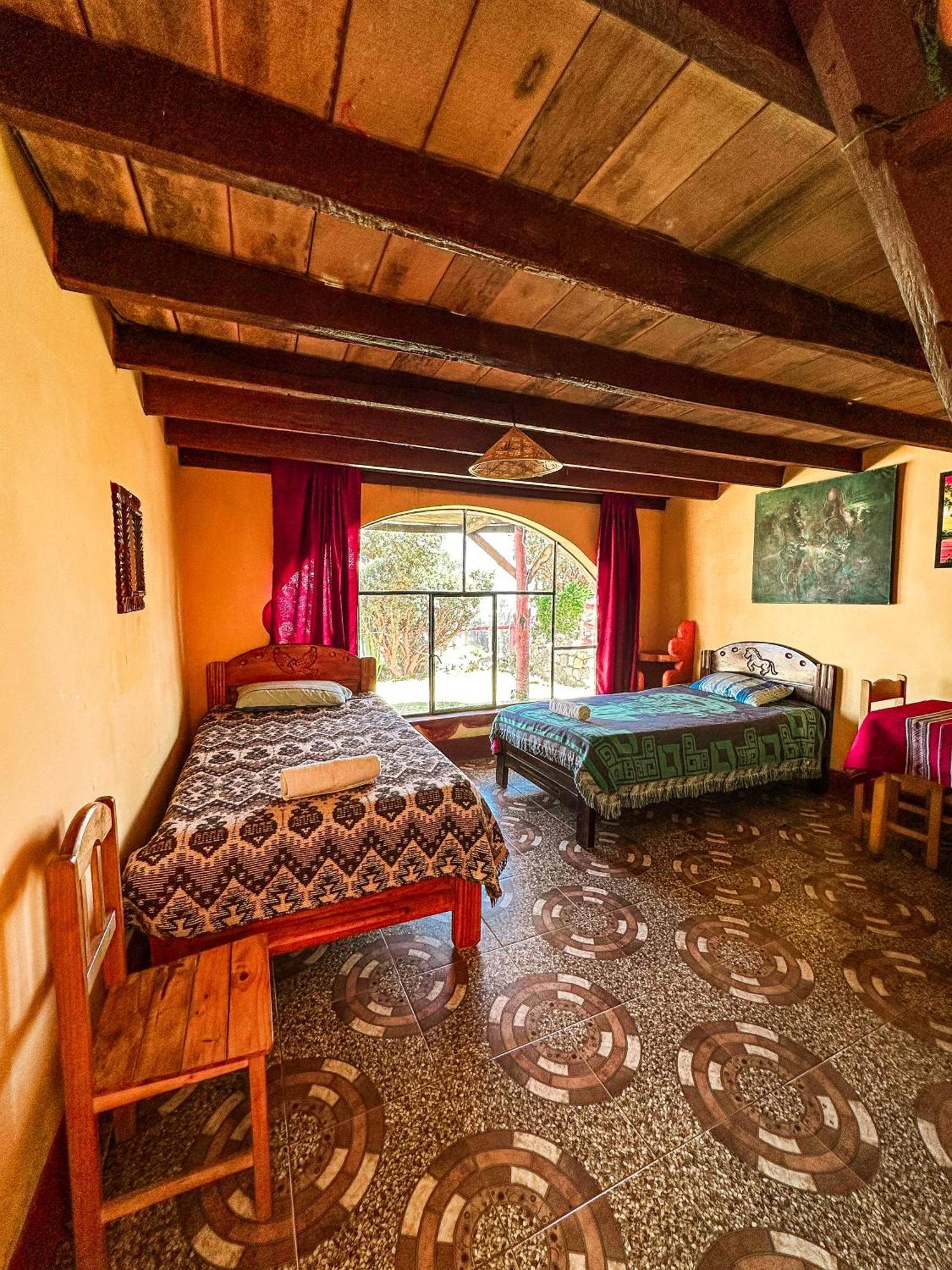 Hostal Sol Y Lago コパカバーナ エクステリア 写真